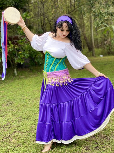 Esmeralda costume | Esmeralda costume, Victorian dress, Costumes