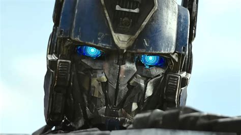 Peter Cullen's Iconic Optimus Prime Voice In Transformers: Rise Of The ...