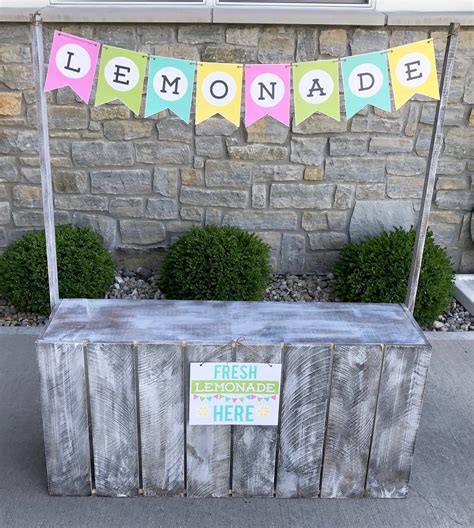 Lemonade Stand | Ana White