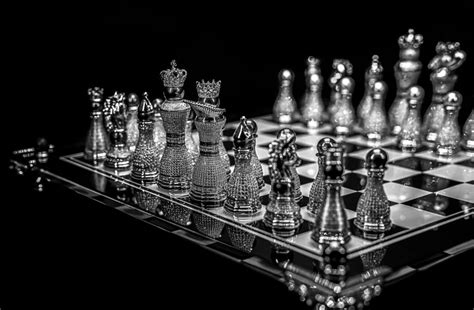 The Pearl Royale, The Most Expensive Chess Set In The World