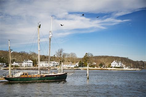 Best Connecticut Small Towns For a Weekend Getaway - Rentlodex