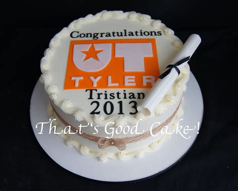 UT Tyler Graduation Cake | Buttercream with fondant details.… | Flickr