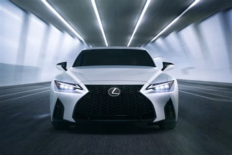 New Lexus IS gains more dramatic front-end - car and motoring news by ...