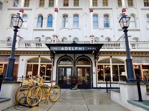 Adelphi Hotel, Saratoga Springs NY: Historic-Chic