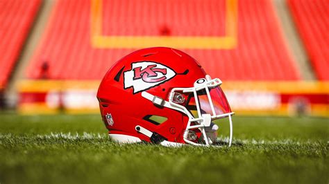 Chiefs Announce Roster Moves