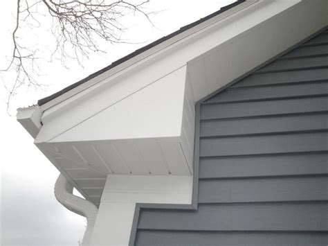 Vinyl Siding Soffit And Fascia / Fascia board & fascia wrap.