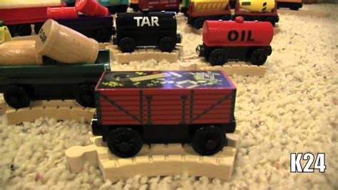 Thomas Wooden Railway Collection (#4) - YouTube