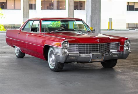 Place Bid - 1965 Cadillac Deville Sedan | PCARMARKET