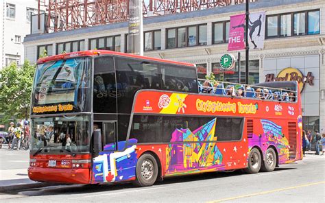 Toronto Hop On Hop Off Bus Tours | Convenient City Sightseeing