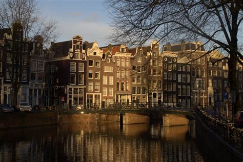 Canal houses in Amsterdam – Henk van Kampen