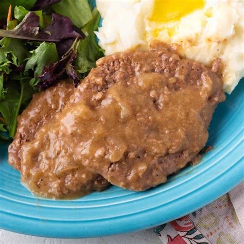 Cube Steak with Onion Gravy - Retro Recipe Box