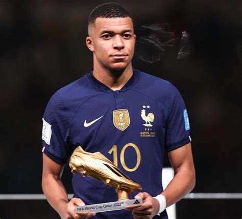 Kylian Mbappe wins the 2022 World Cup Golden Boot with a hat-trick ...