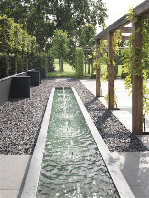 Landscape Design Ideas: Modern Garden Water Features - Design Milk