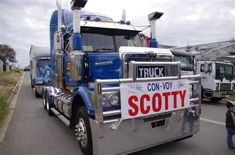 Record convoy for Canberra