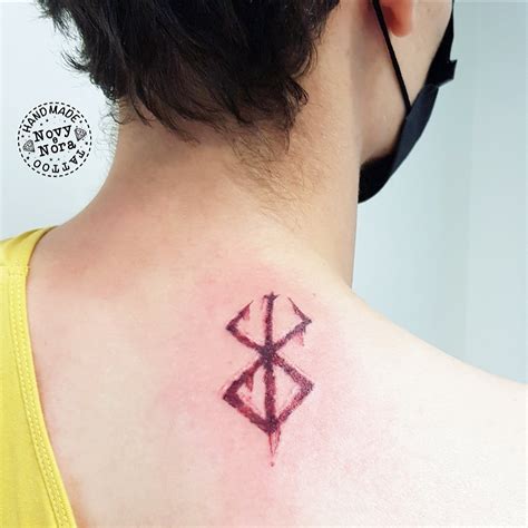 Details more than 71 berserk symbol tattoo latest - in.coedo.com.vn