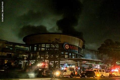 Fire breaks out in GenSan mall after earthquake hits city