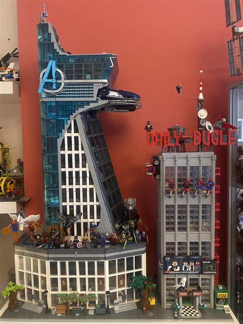 This is my Avengers Tower MOC. (Now with Full album) : r/LegoMarvel