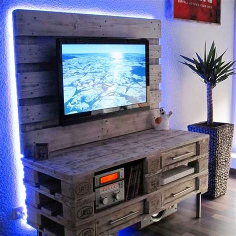 Pallet Projects - 19+ Clever, Crafty and Easy DIY Pallet Ideas - Clever ...