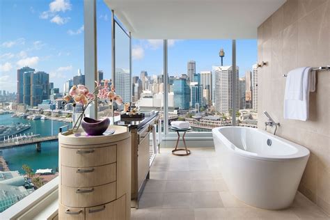 21 Best Hotel Bathrooms In The World For Sophisticated Solitude