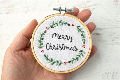 Merry Christmas Ornament Tutorial - Free Christmas Embroidery Designs