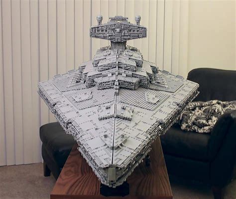 Guy Builds Lego Star Destroyer Ship With Fully Equipped Three-Floor ...