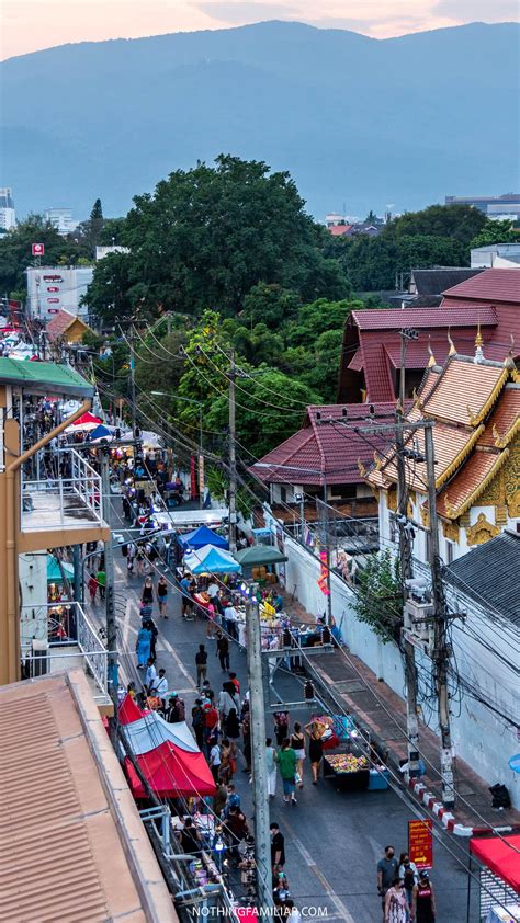 Night Market Chiang Mai: 2 Best Weekend Markets You Can’t Miss