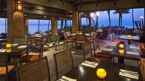 10 Top Restaurants in Maui's Kaanapali Beach Resort | TravelAge West