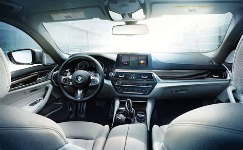 2020 BMW 5 Series Interior | BMW 5 Series Seating Capacity