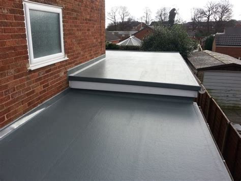 Flat Roof Materials: 3 Different Types Of Roofing Materials