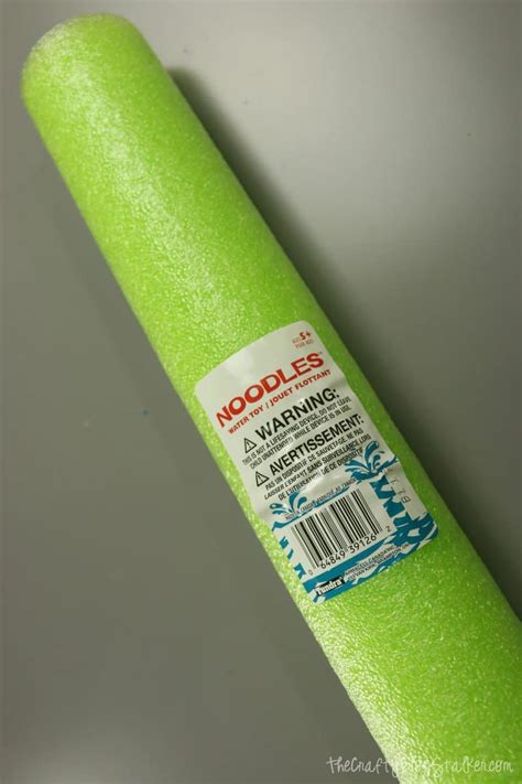 pool-noodle-lightsaber-1 | The Crafty Blog Stalker