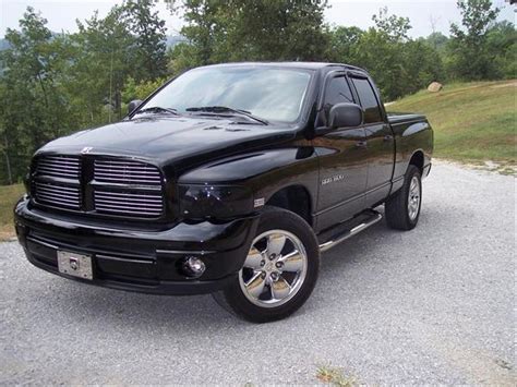 Dodge Ram Hemi 1500: Photos, Reviews, News, Specs, Buy car