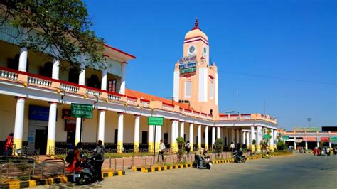 Accessible India – Visually Impaired Friendly Mysore Railway Station ...