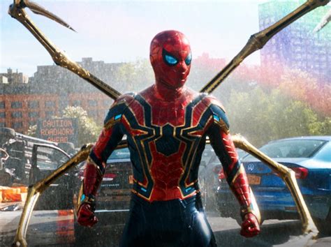 13 Best Spider-Man Movie Suits Ranked Worst to Best (Including No Way ...