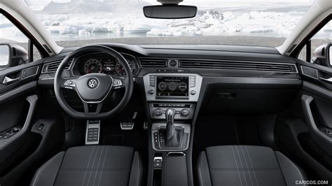 Volkswagen Passat Alltrack | 2016MY | Interior