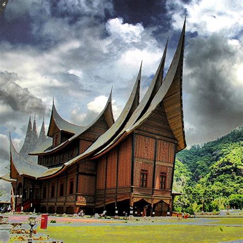 Pagaruyung Palace, Bukit Tinggi, West Sumatra Vernacular Architecture ...