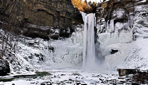 Taughannock Falls In Winter | Outdoor photographer, Autumn painting ...