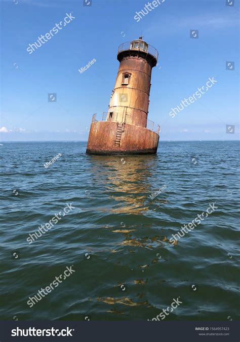 382 Chesapeake Bay Lighthouses Images, Stock Photos & Vectors ...