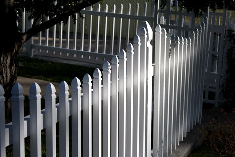 White Picket Fence Picture | Free Photograph | Photos Public Domain