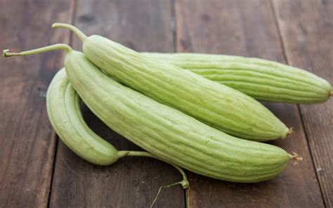 8 Different Types of Cucumbers and What to Do With Them