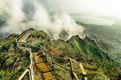 Stairway To Heaven Hike On Oahu, Hawaii: Updated 2023 - Journey Era (2023)