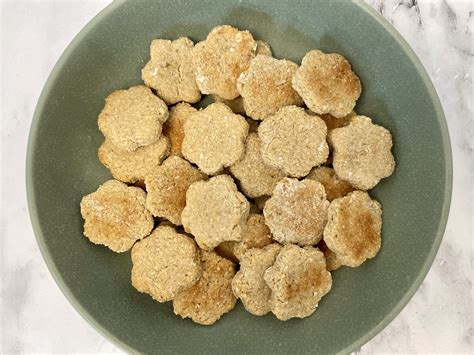 Vegan Baby Banana Oat Biscuits Recipe - Little Vegan Eats