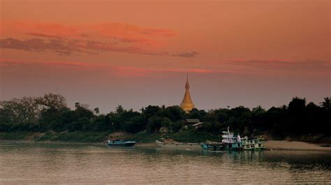 Spectacular Irrawaddy River Cruising, Burma - View Traveling