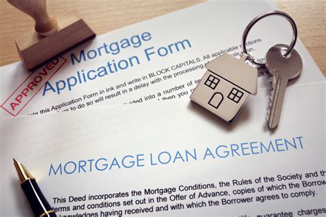 4 Tips for Getting Low Credit Score Home Loans from Mortgage Lenders