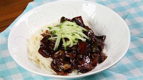 Vegan Jjajangmyeon Recipe & Video - Seonkyoung Longest