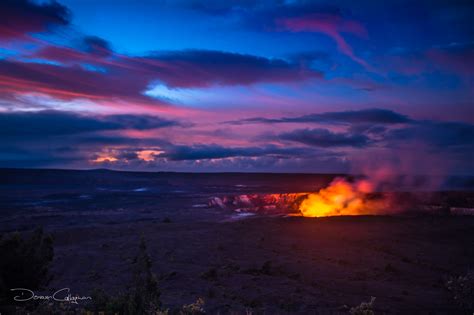 Halemaumau Crater Kilauea Calderat Sunrise Big Island Hawaii, USA