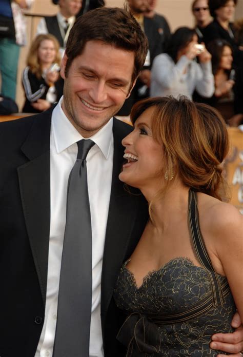 Peter Hermann and Mariska Hargitay Pictures | POPSUGAR Celebrity Photo 11