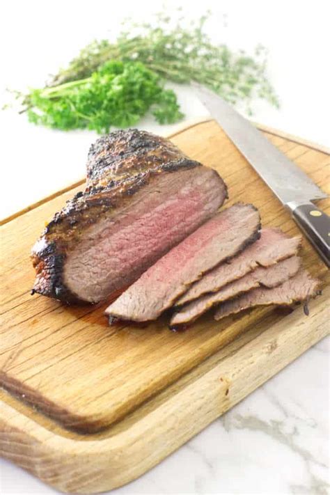 How to Cook a Tri-Tip Roast in the Oven - Savor the Best