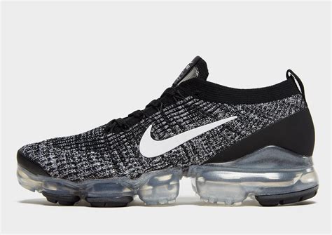 Nike Air VaporMax Flyknit 3 | JD Sports