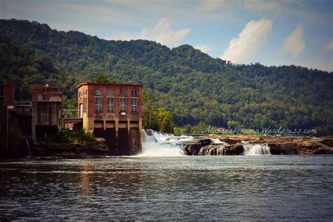 Kanawha Falls, West Virginia | Kanawha, Places to go, West virginia