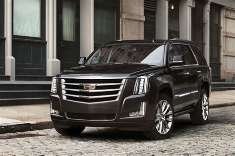 2021 Cadillac Escalade vs. Last-Gen Escalade Dimensions | GM Authority